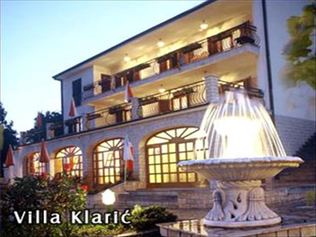 Villa Klaric Ловран Екстериор снимка