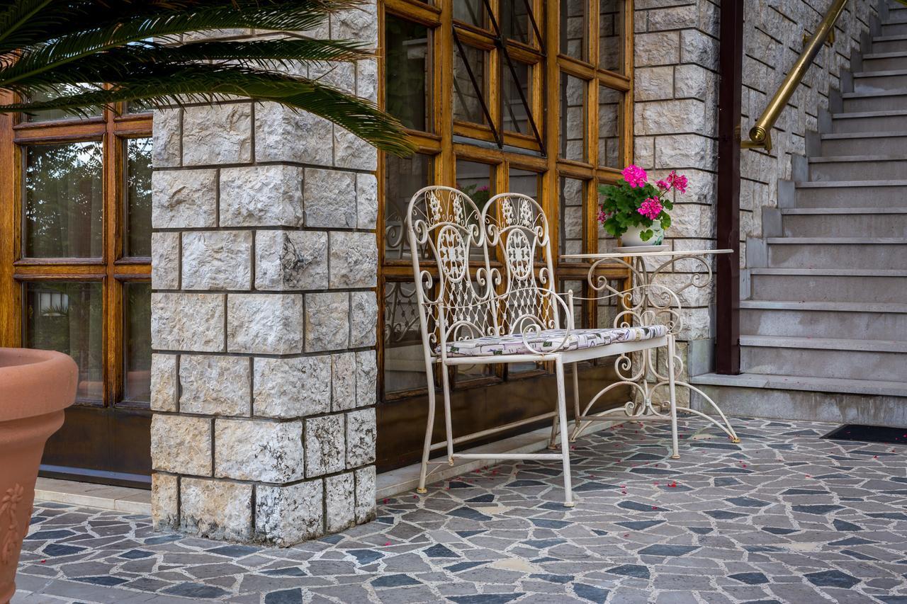 Villa Klaric Ловран Екстериор снимка