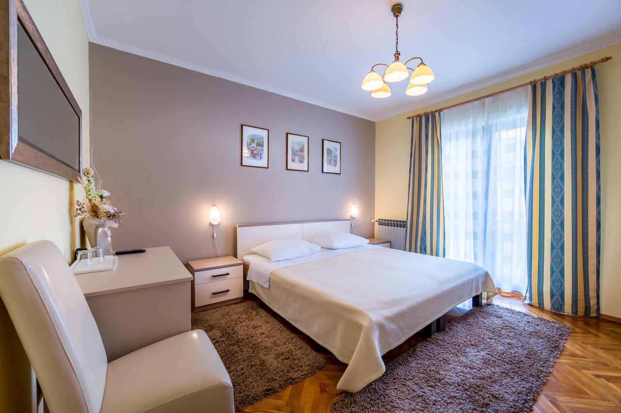Villa Klaric Ловран Екстериор снимка